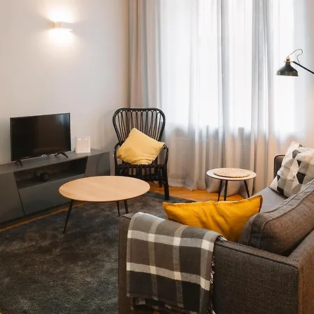 Spacious With Two Bathrooms