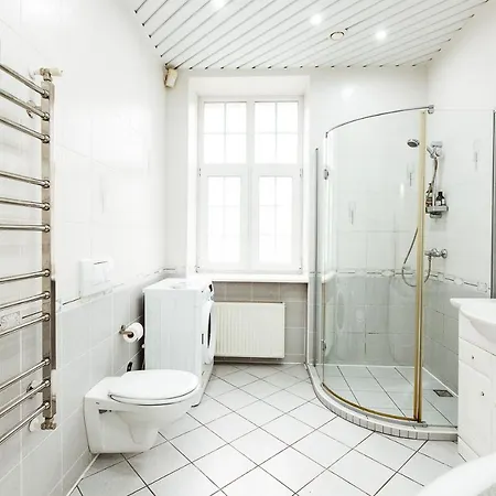 Spacious With Two Bathrooms Apartamento Riga